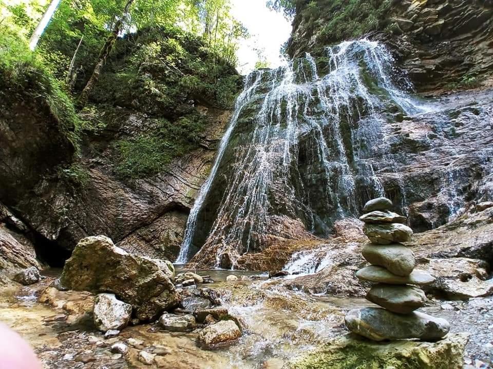 Apartmaji Mojca Pension Križe Buitenkant foto