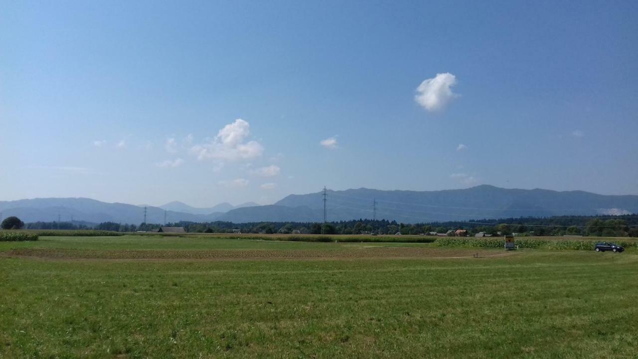 Apartmaji Mojca Križe Buitenkant foto